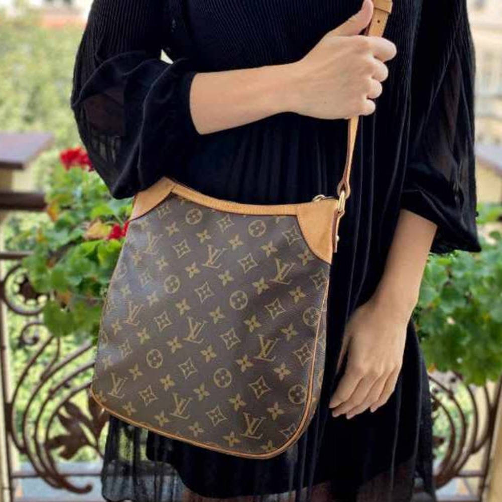 💎✨Authentic✨💎 Louis Vuitton Monogram Odeon PM